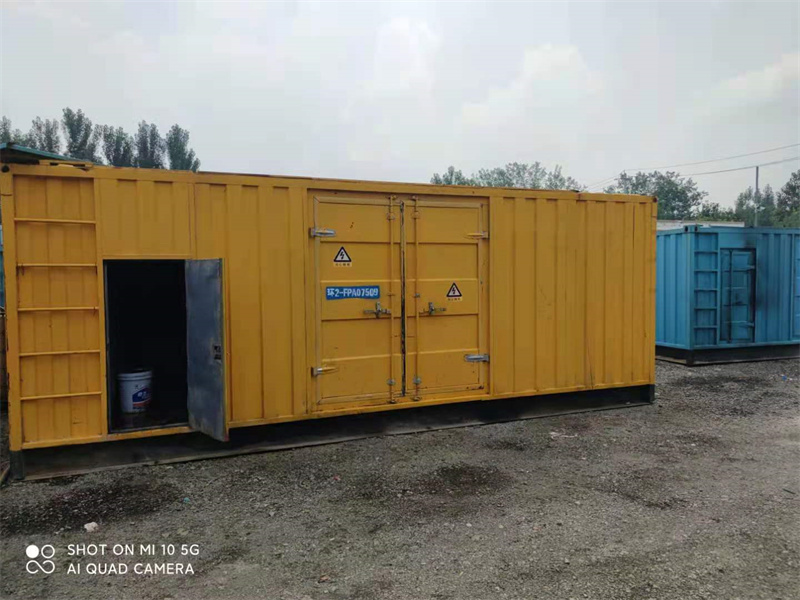 会东200KW柴油发电机组需要配备什么型号的电缆线?