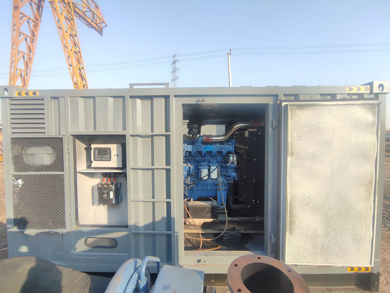 会东柴油发电机组的机油多久更换一次比较合适？